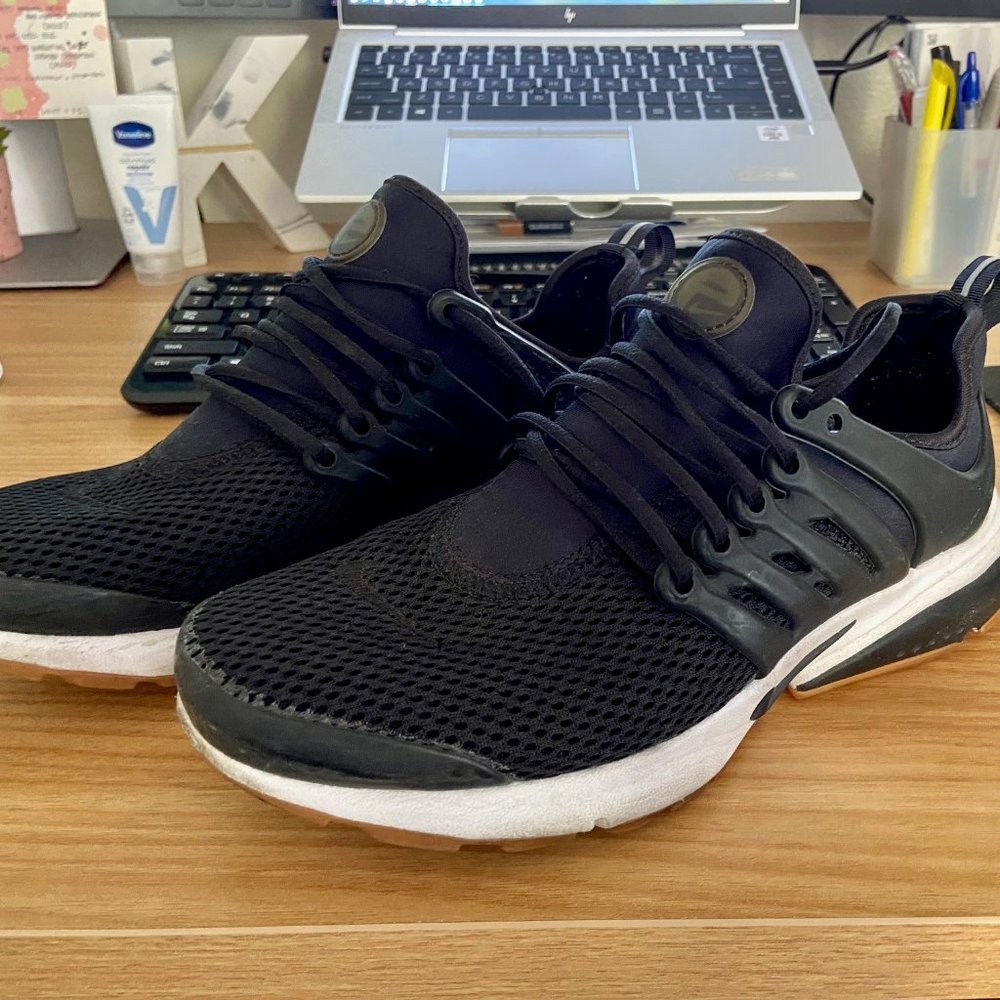 Nike Air Presto Black Size W7